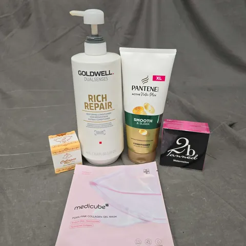 APPROXIMATELY 20 ASSORTED HEALTH & BEAUTY PRODUCTS TO INCLUDE PANTENE CONDITIONER, COLLAGEN CREAM AND 2B TANNED GEL