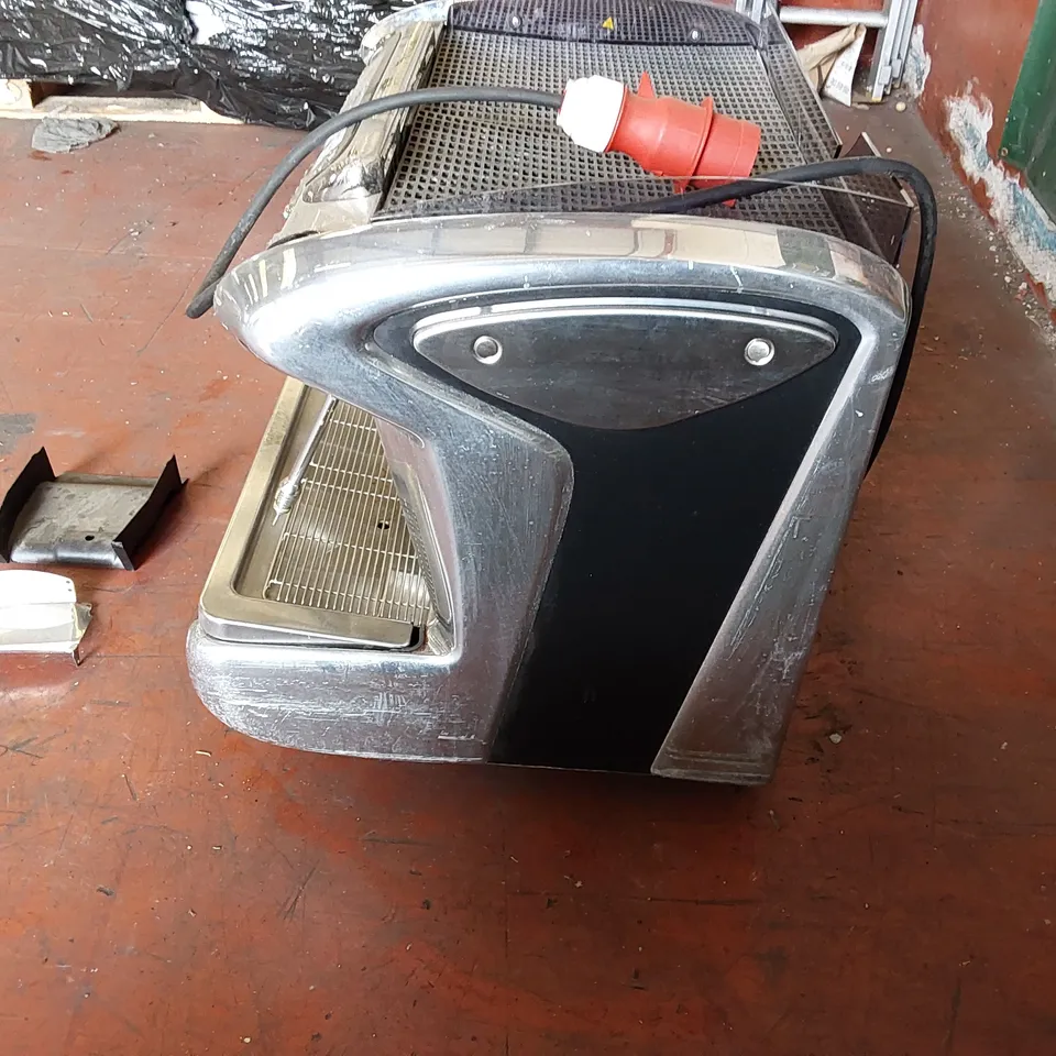 FAEMA EMBLEMA 2 GROUP ESPRESSO MACHINE