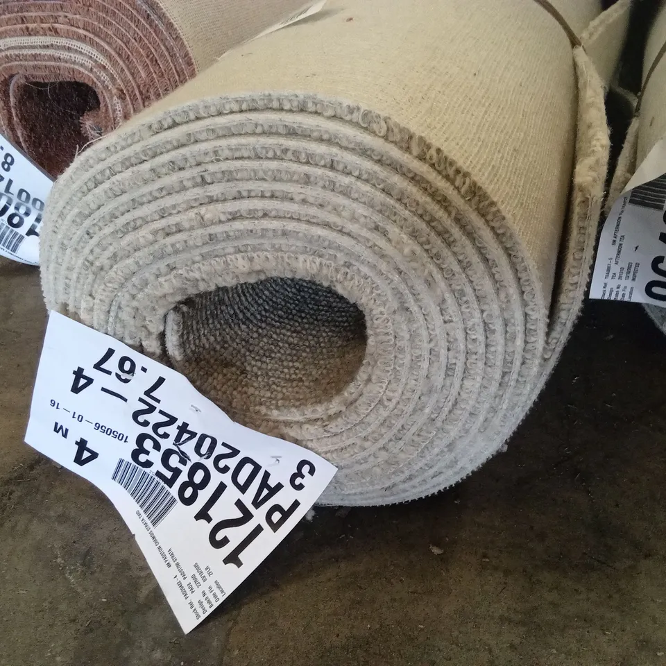 ROLL OF QUALITY PADSTOW CHAMOIS STRATA TWD CARPET // APPROX SIZE: 7.67 x 4m