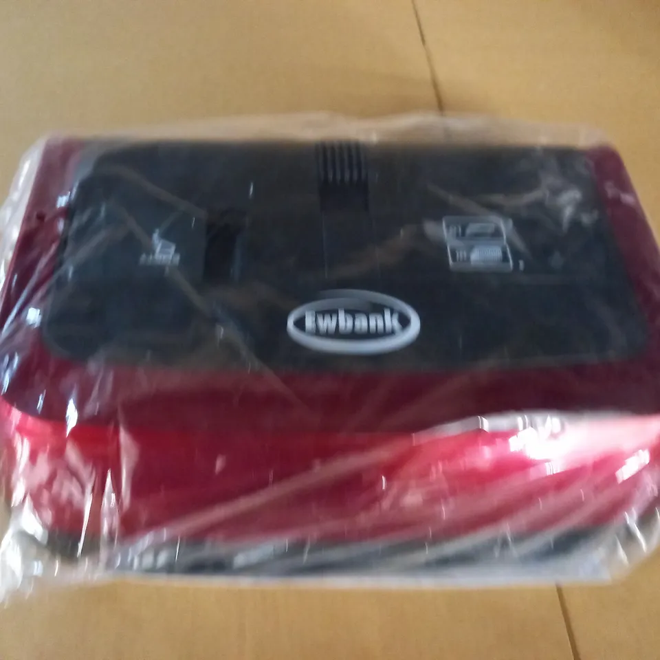 EVOLUTION 3 MANUAL CARPET SWEEPER