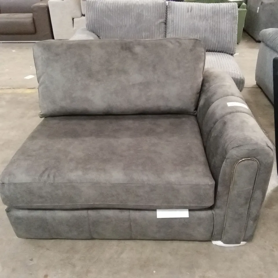 APPROX 5 x ASSORTED DESIGNER INCOMPLETE SOFA PARTS