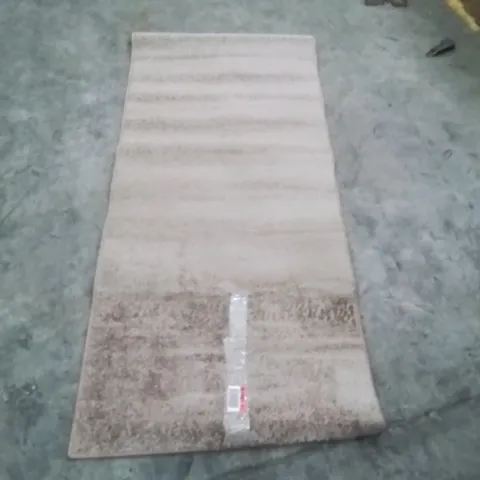 QUALITY DESIGNER AREA RUG - APPROXIMATELY 200X80CM