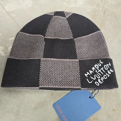 LOUIS VUITTON BEANIE 