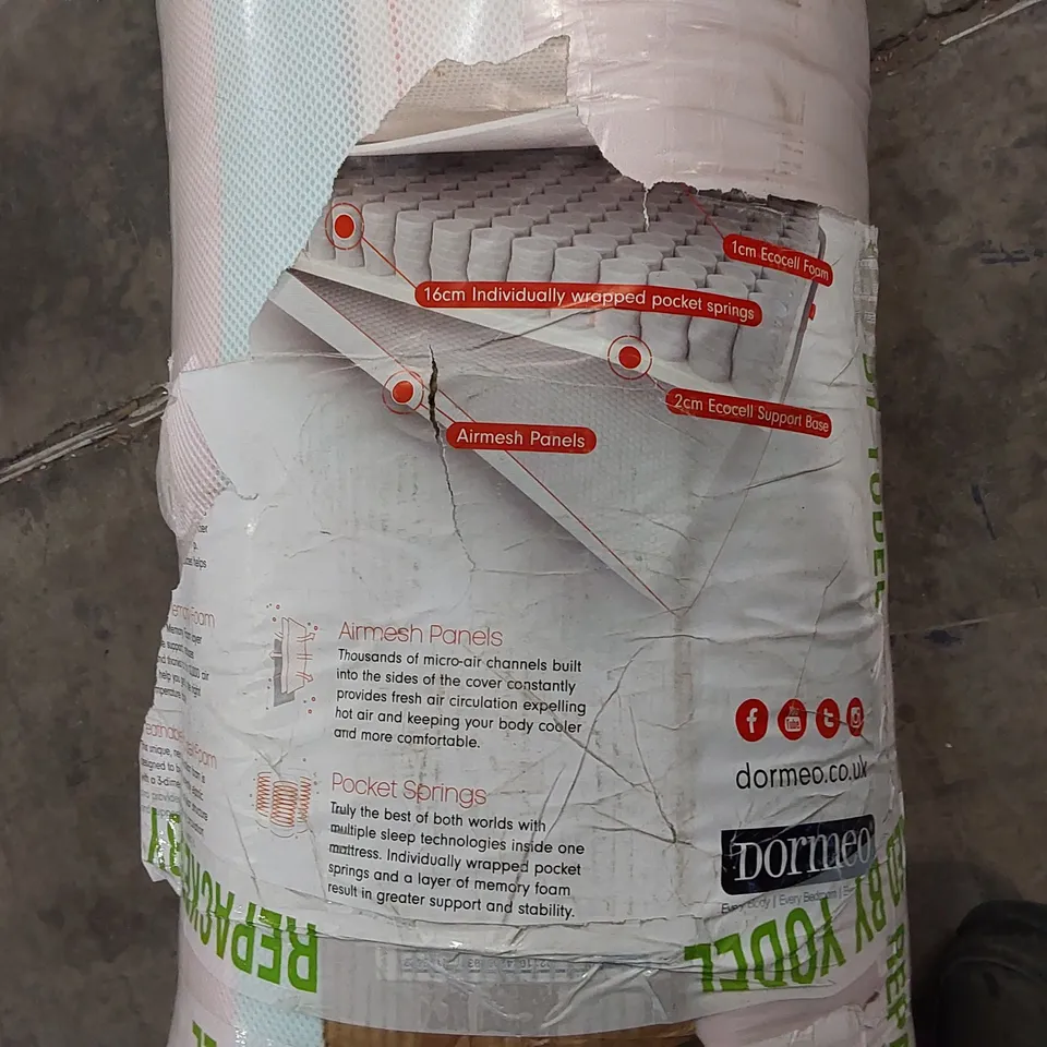 QUALITY BAGGED AND ROLLED DORMEO HYBRID MATTRESS - SIZE UNSPECIFIED 
