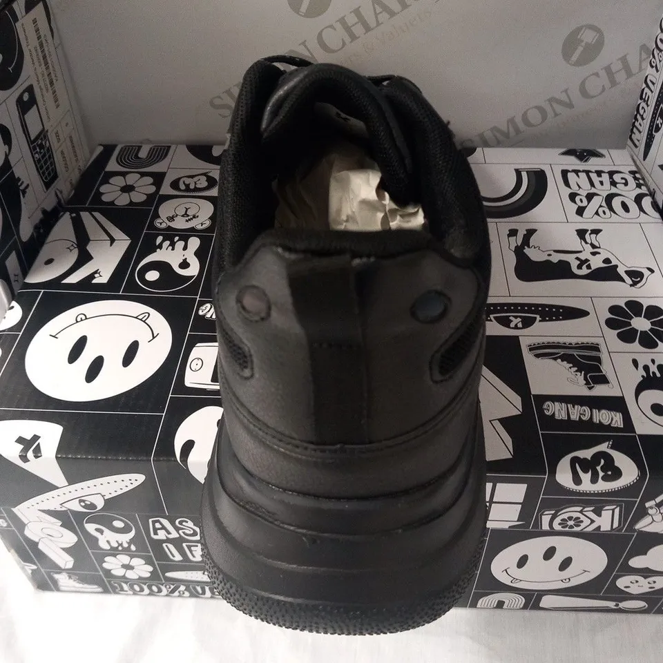 BRAND NEW BOXED PAIR OF KOI DUSTY BLACK RAINBOW MEN'S CADIAN TRAINERS SIZE 8