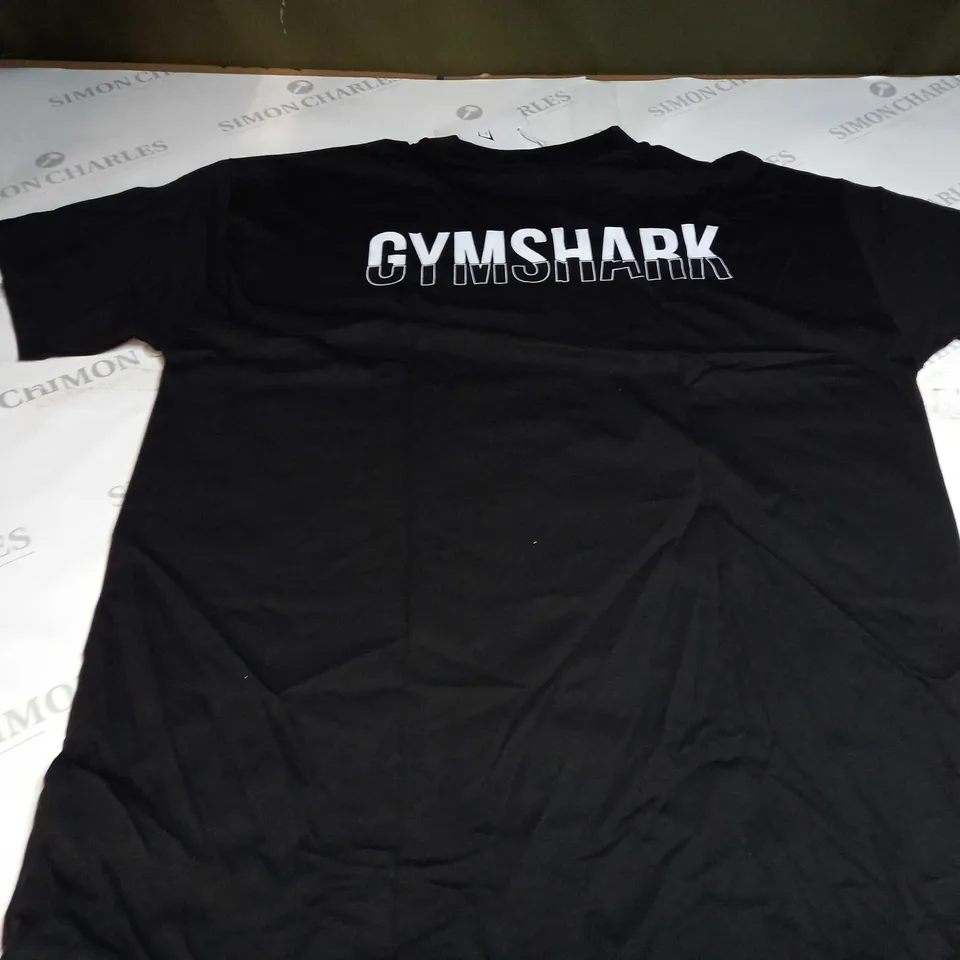GYMSHARK FRACTION OVERSIZED T-SHIRT IN BLACK - SMALL