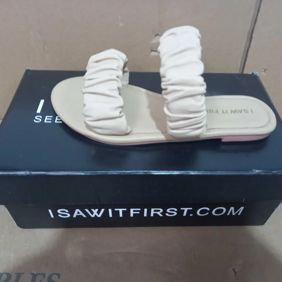 BOXED PAIR OF I SAW IT FIRST SANDALS IN NUDE COLOUR UK SIZE 3