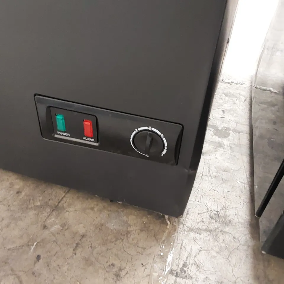 SIA CHF200B BLACK FREESTANDING 201L CHEST FREEZER