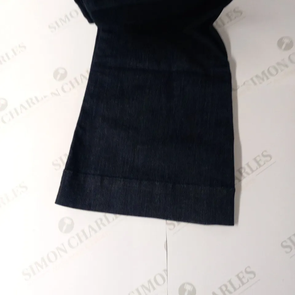 J BRAND JEANS LOVE STORY BELL BOTTOM PURE SIZE 26