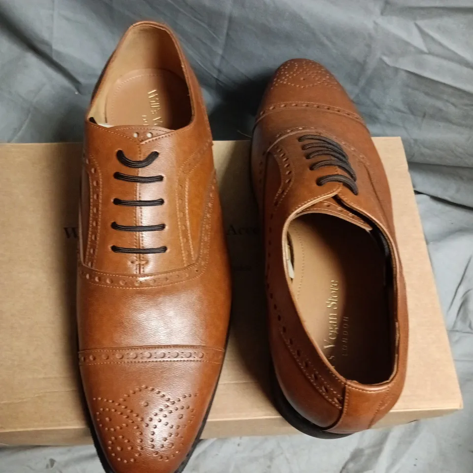 UK 11 WILL'S VEGAN SHOES GOODYEAR WELT BROGUES, TAN (EU 46)