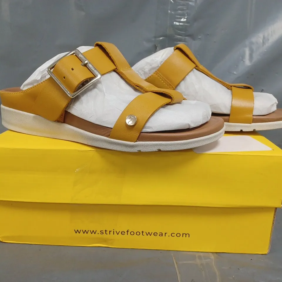 BOXED PAIR OF STRIVE SANDALS IN SUNFLOWER SIZE 5
