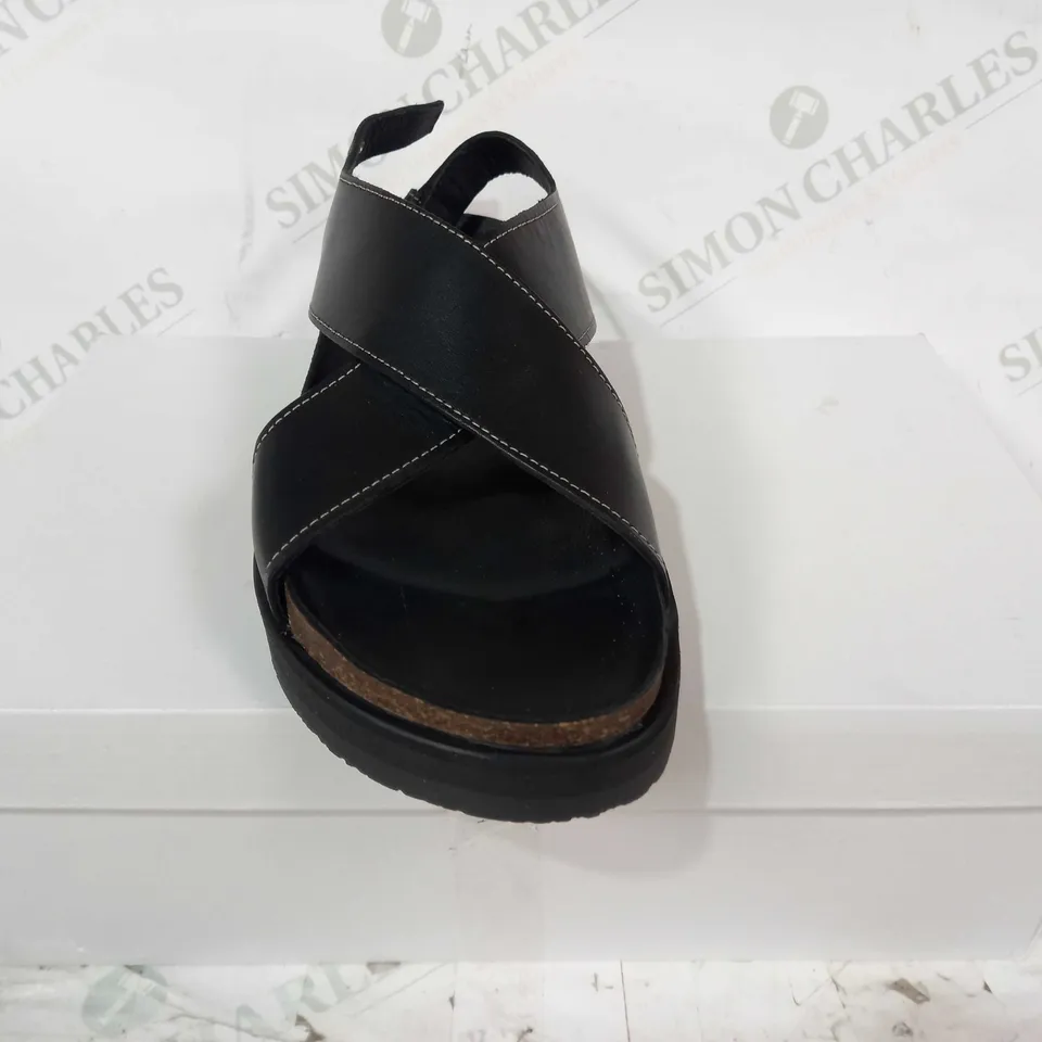 BOXED PAIR OF SHOES & OTHER STORIES OPEN TOE SANDALS IN BLACK EU SIZE 40