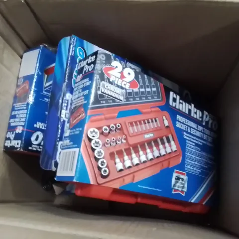 BOX OF ASSORTED ITEMS TO INCLUDE;12V OIL PUMP,29PC TORX AND SOCKET SET
