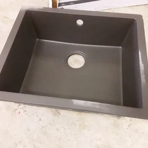 BOXED GOODHOME MEDIUM COMPOSITE QUARTZ KITCHEN SINK