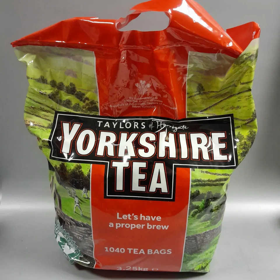 SEALED YORKSHIRE TEA 1040 TEA BAGS - 3.25KG