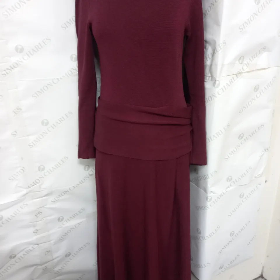 THE FOLD THICK PLEAT DETAIL MIDAXI DRESS IN BURGUNDY SIZE 10