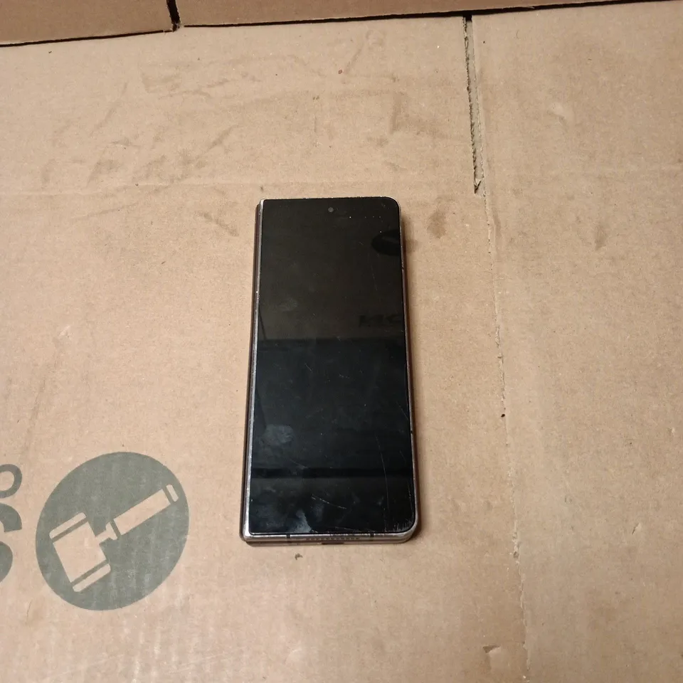 SAMSUNG GALAXY FOLD SMART PHONE, MODEL UNSPECIFIED 