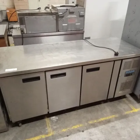 POLAR G597 3-DOOR PREP COUNTER FRIDGE