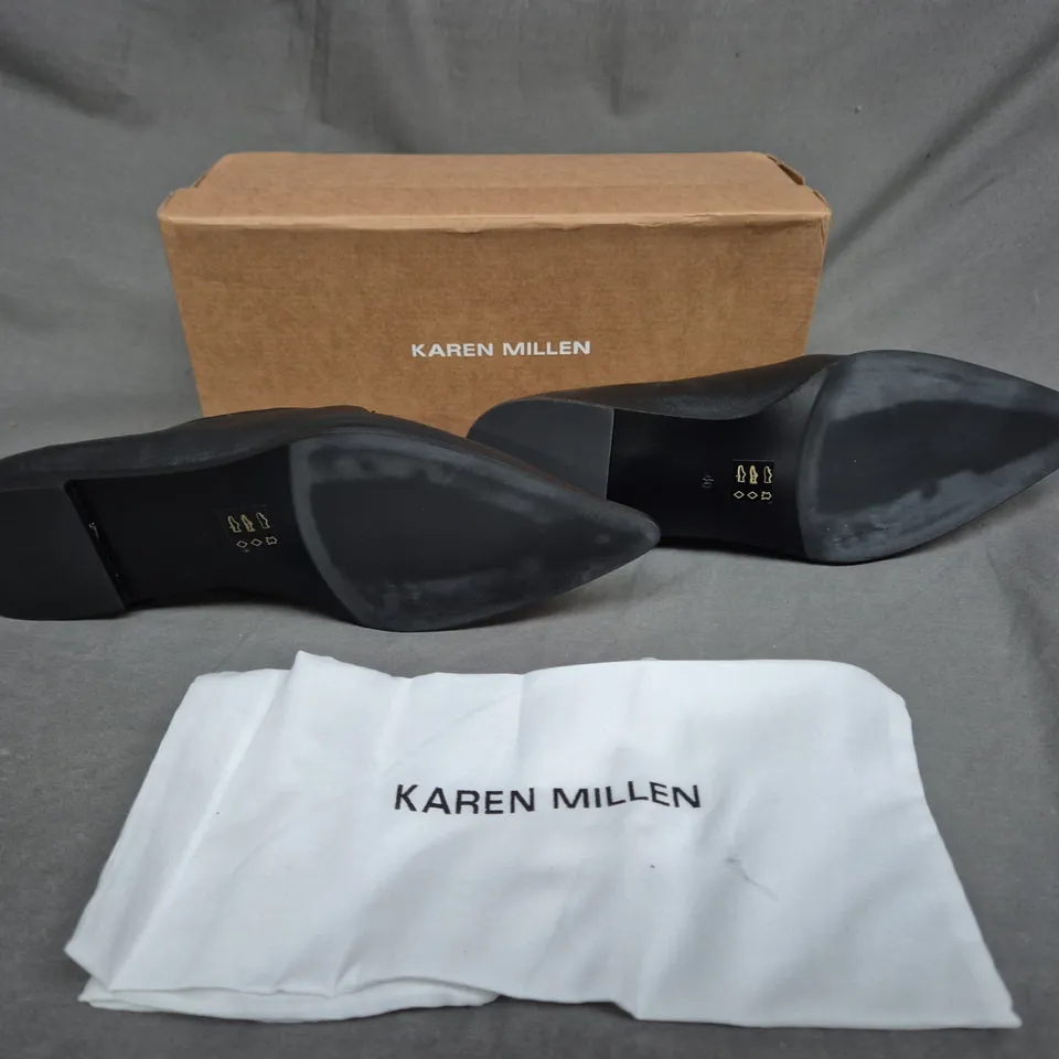 BOXED PAIR OF KAREN MILLEN LEATHER BUCKLE DETAIL POINTED TOE LOATHER BLACK 7