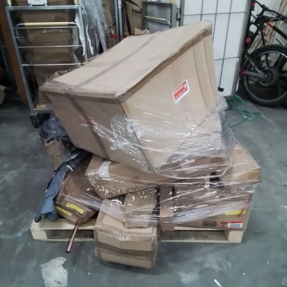 PALLET CONTAINING VARIOUS BOXED FURNITURE PARTS AND OTHER HOUSEHOLD ITEMS ETC.