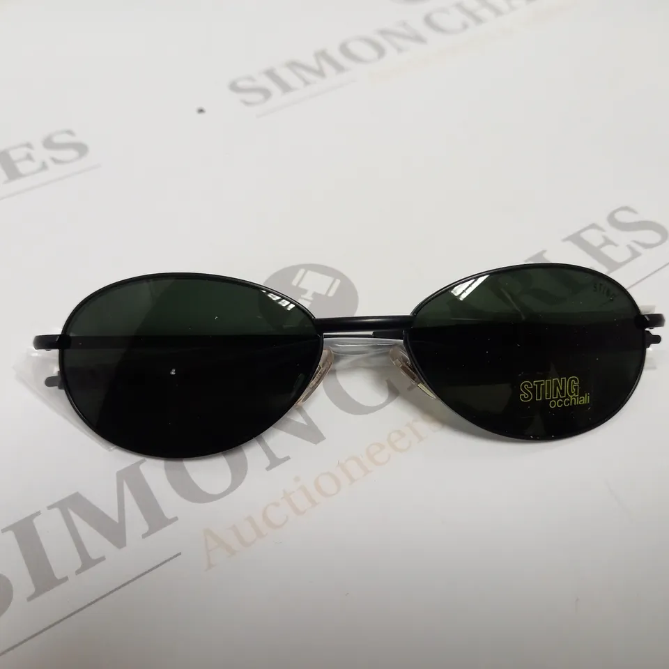 APPROXIMATELY 10 DE RIGO STING 4484 SUNGLASSES