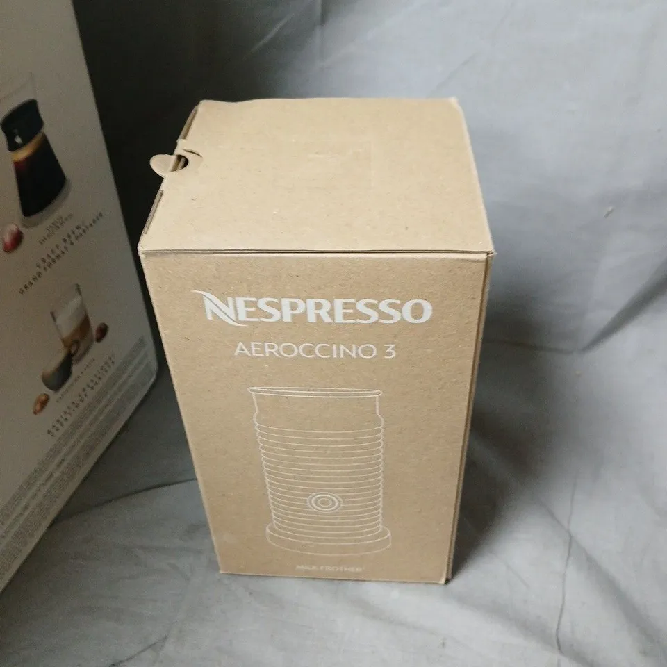 DELONGHI NESPRESSO VERTUO COFFEE MACHINE WITH  AEROCCINO 3 MILK FROTHER – WHITE, BOXED