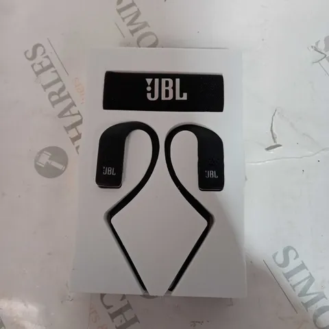 BOXED JBL GRIP 500 WIRELESS SPORT HEADPHONES