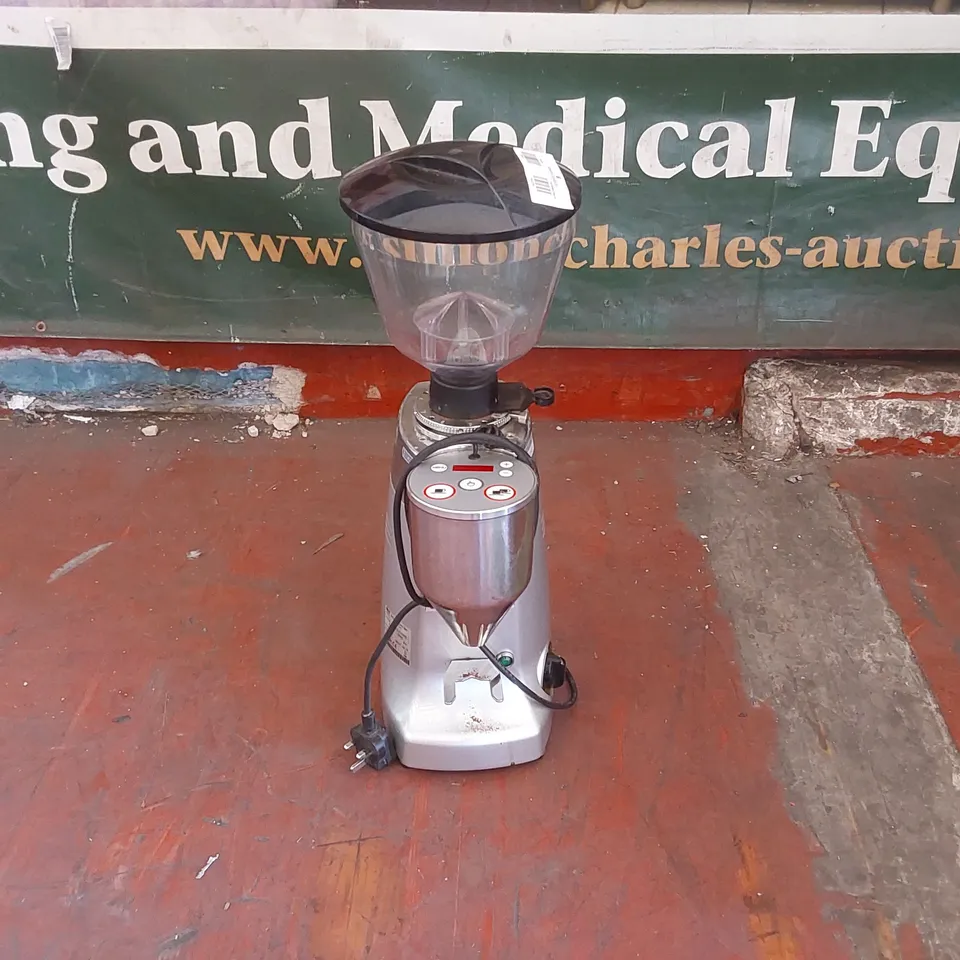 MAZZER LUIGI SPA COMMERCIAL COFFEE GRINDER 