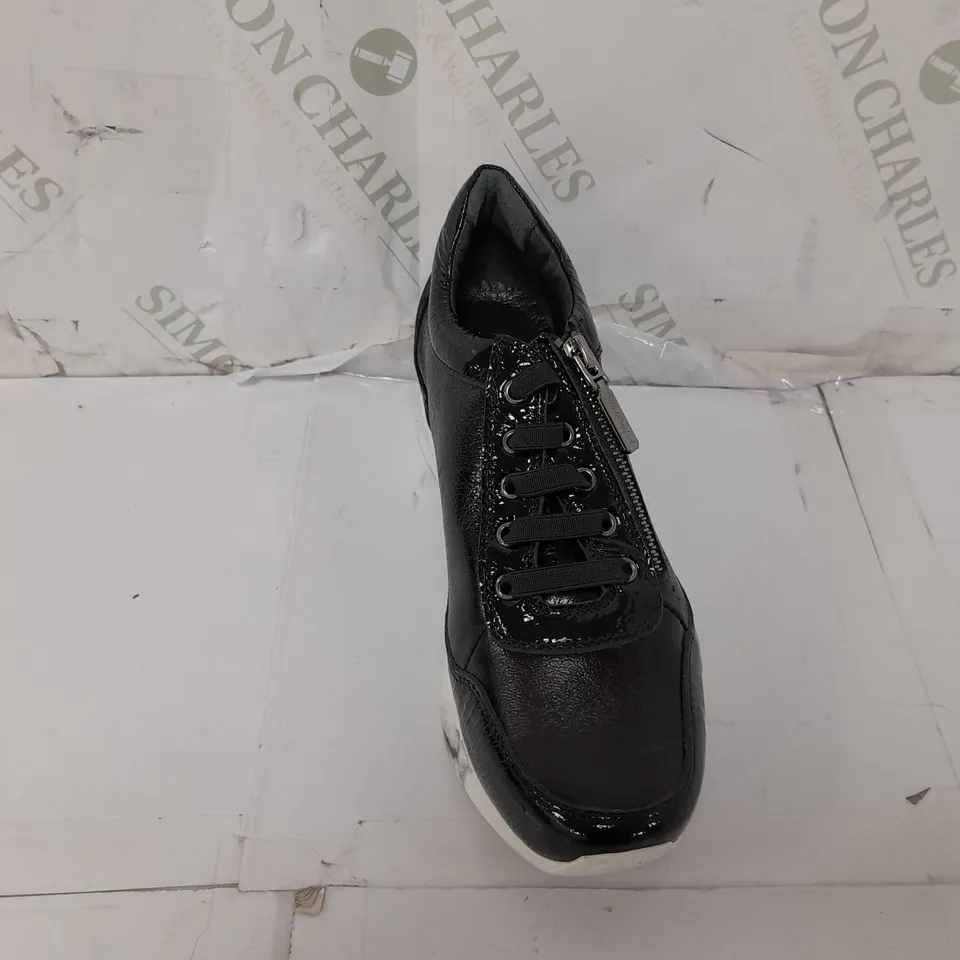 PAIR OF RUTH LANGSFORD WEDGE TRAINERS IN BLACK SIZE 4