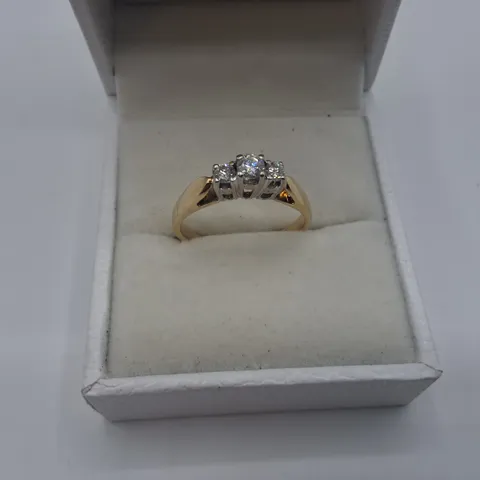 14CT GOLD RING SET WITH NATURAL DIAMOND