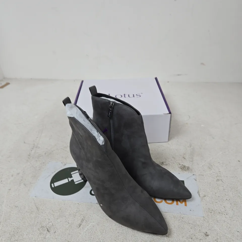 LOTUS LORI ULB386 GREY SUEDE ANKLE BOOTS – UK 8