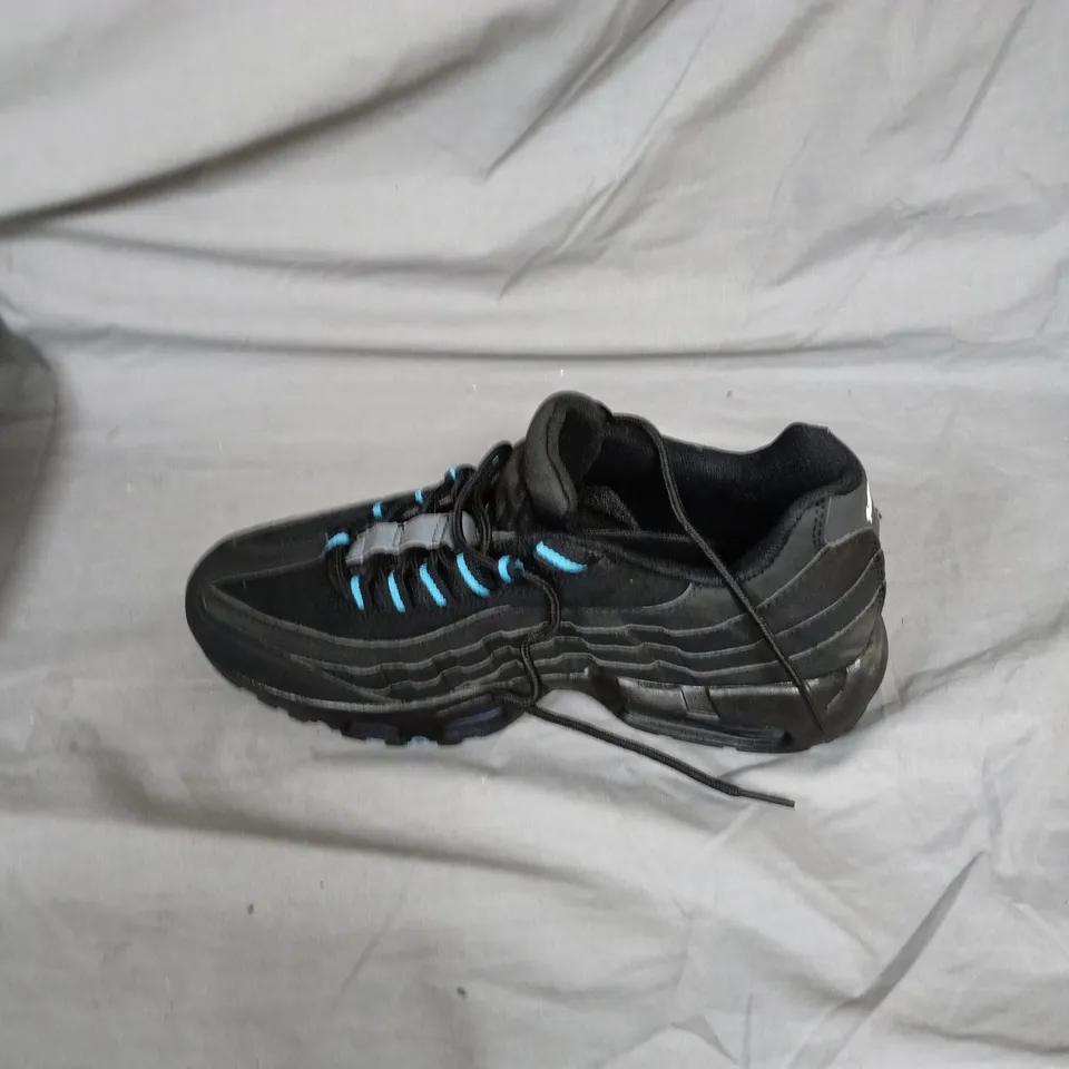 NIKE AIR MAX RUNNER SHOES, BLACK WITH BLUE DETAILS – UK 8 