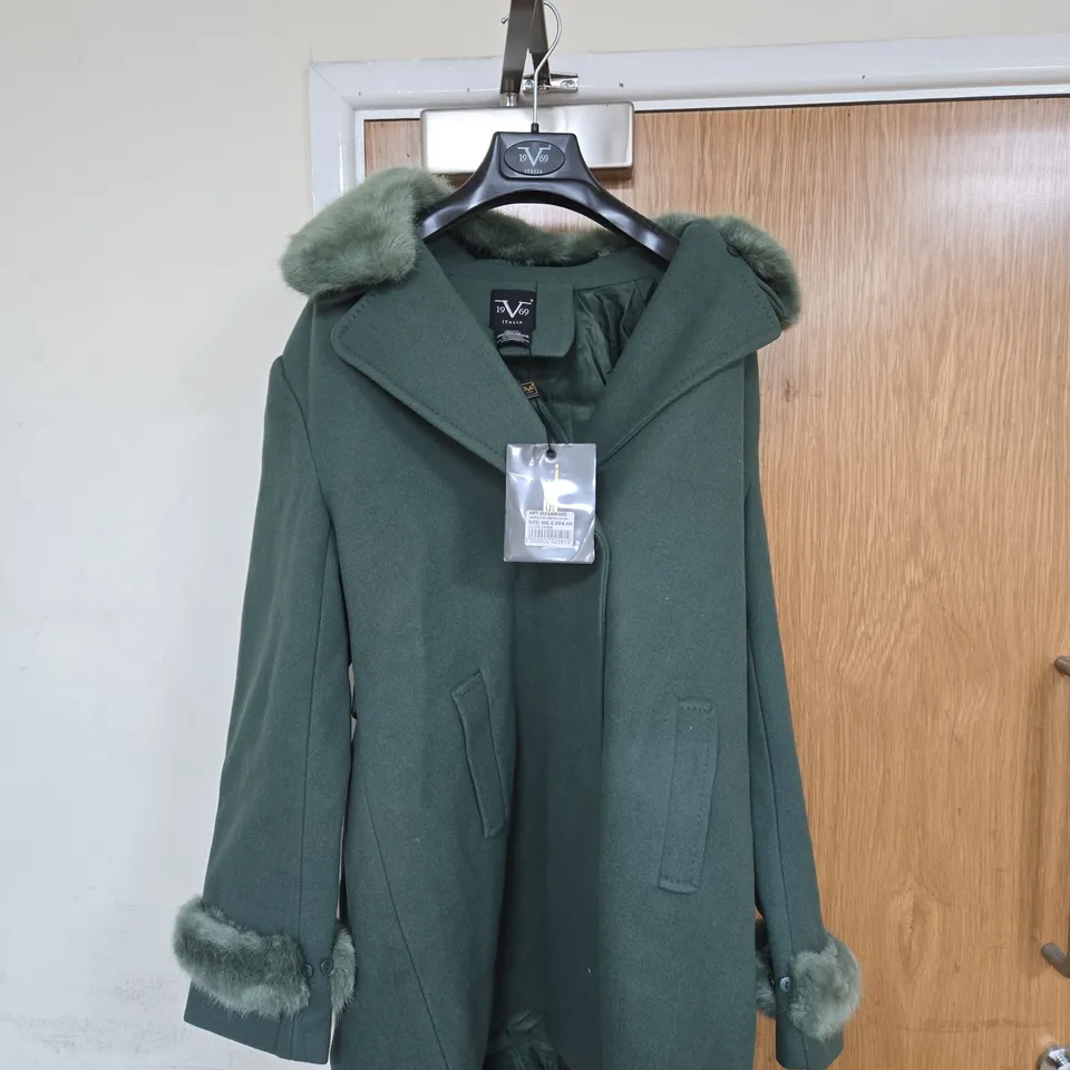 V 1969 ITALIA VERDE HOODED COAT XXL TAGGED
