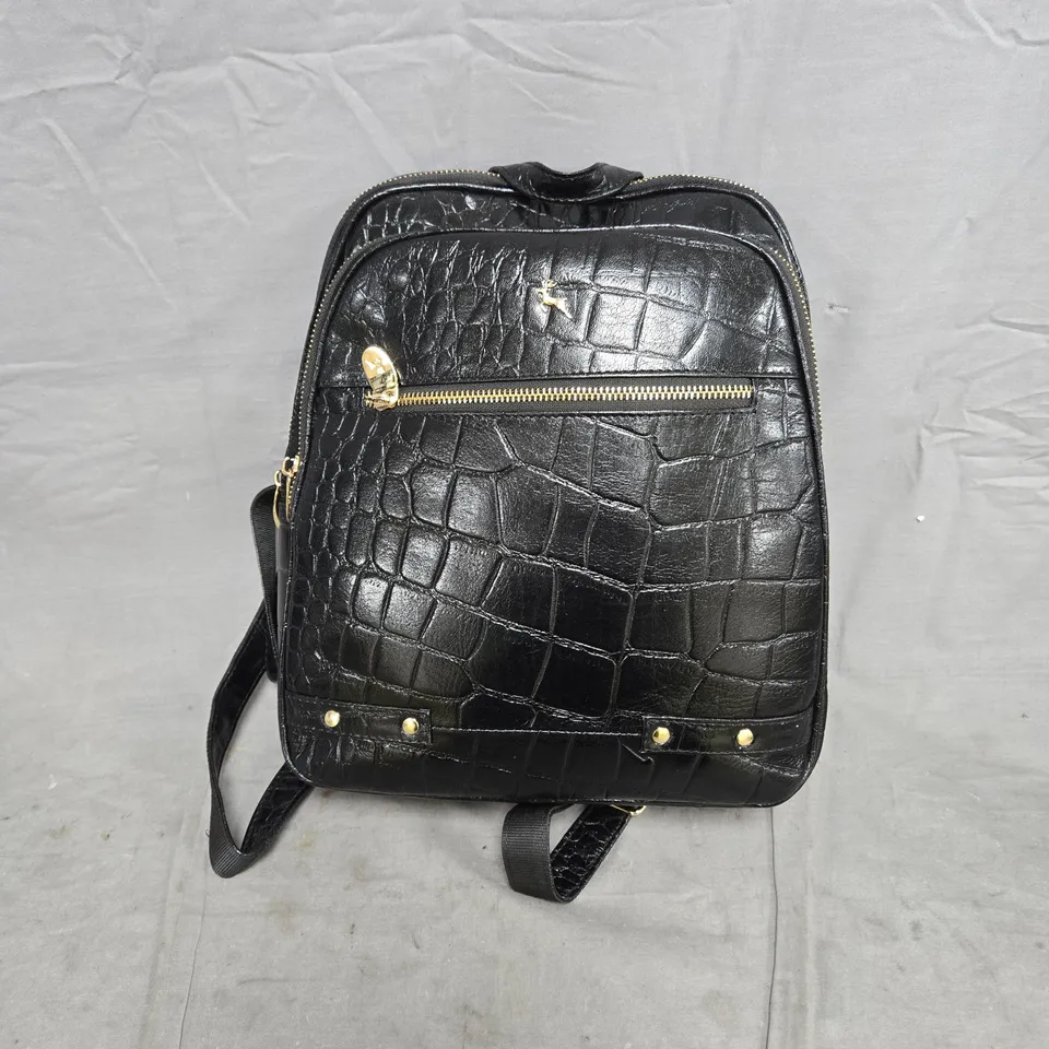 ASHWOOD CROC LEATHER MEDIUM BACKPACK