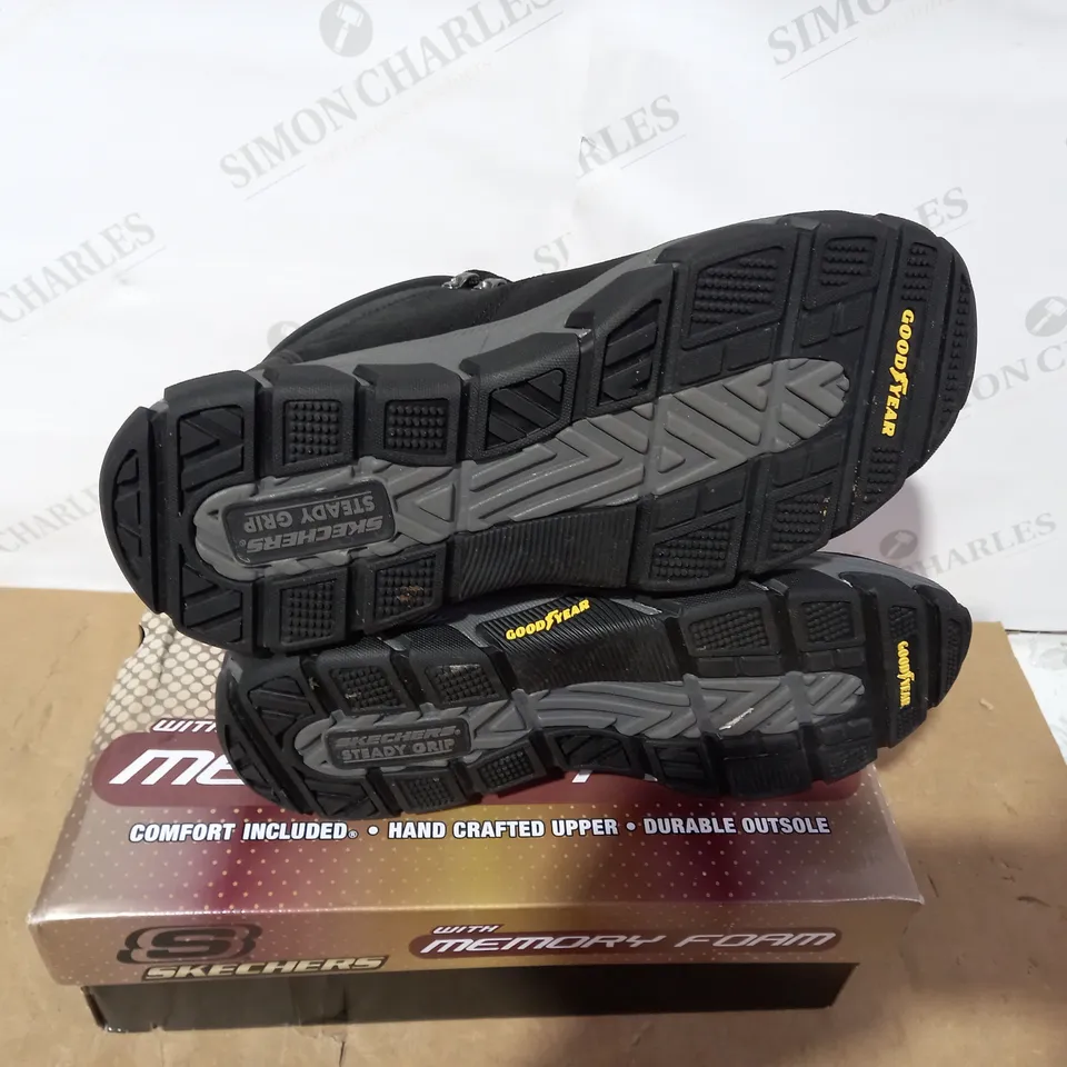 BOXED PAIR OF SKECHERS BOOTS - SIZE 10