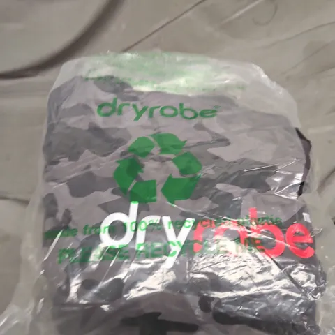 DRY ROBE 