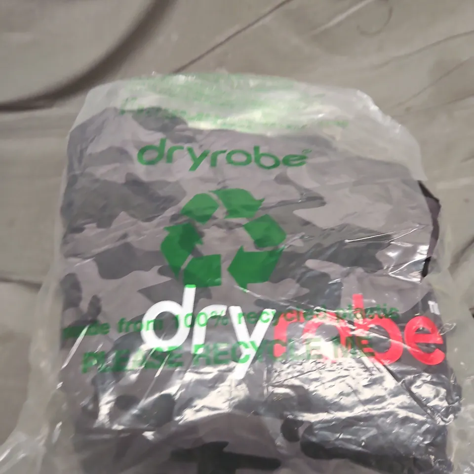 DRY ROBE 