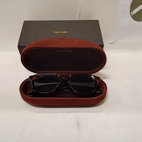 TOM FORD SUNGLASSES WITH BROWN CASE