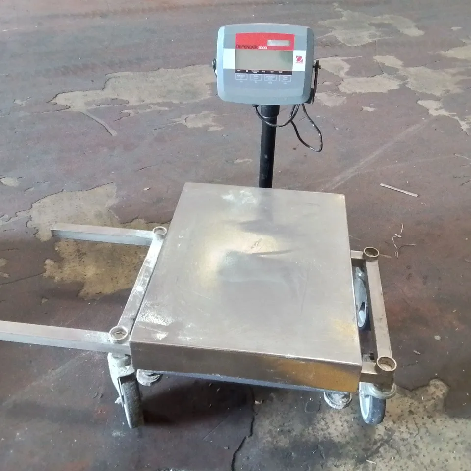 OHAUS DEFENDER 3000 BENCH SCALE WITH T31P DISPLAY