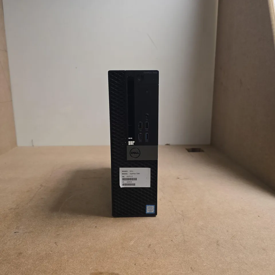 DELL OPTIPLEX 7040 DESKTOP