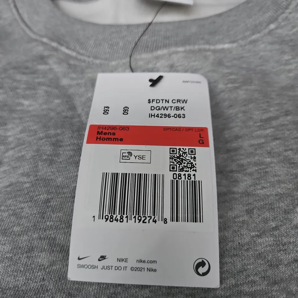 NIKE MEN'S GREY SWEATSHIRT – CREW NECK, SIZE L