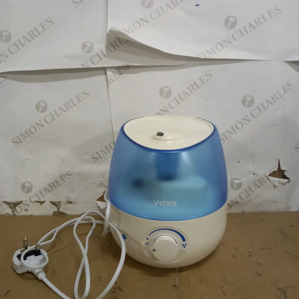 VICKS MINI COOLMIST ULTRASONIC HUMIDIFIER 