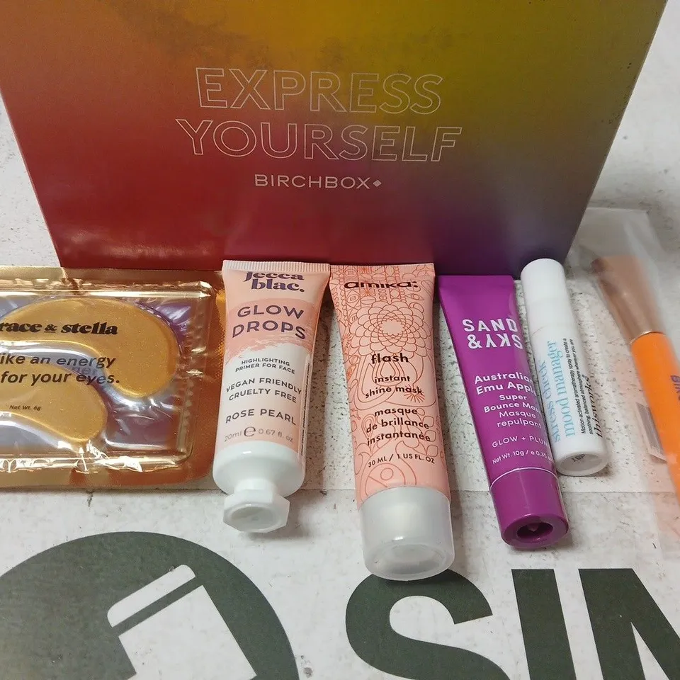 BIRCHBOX EXPRESS YOURSELF BEAUTY SAMPLE BOX 