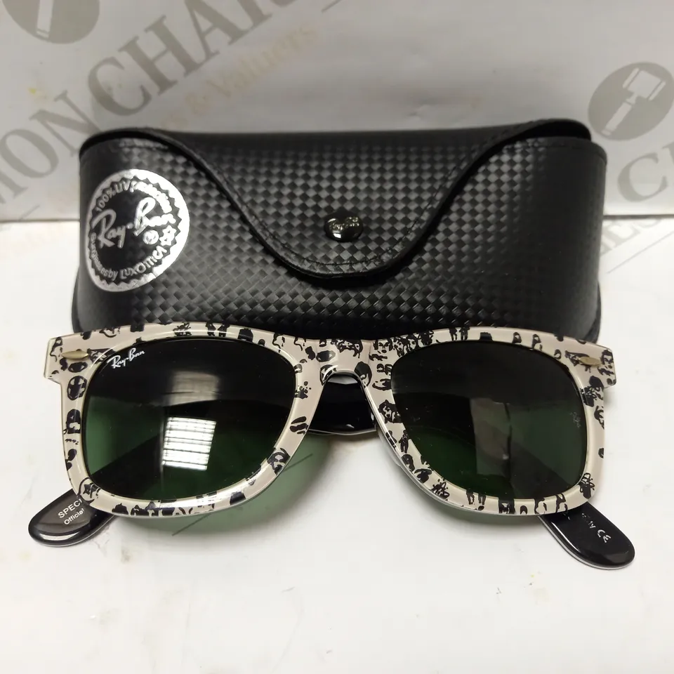 RAY-BAN ORIGINAL WAYFARER CLASSICS SUNGLASSES RB2140