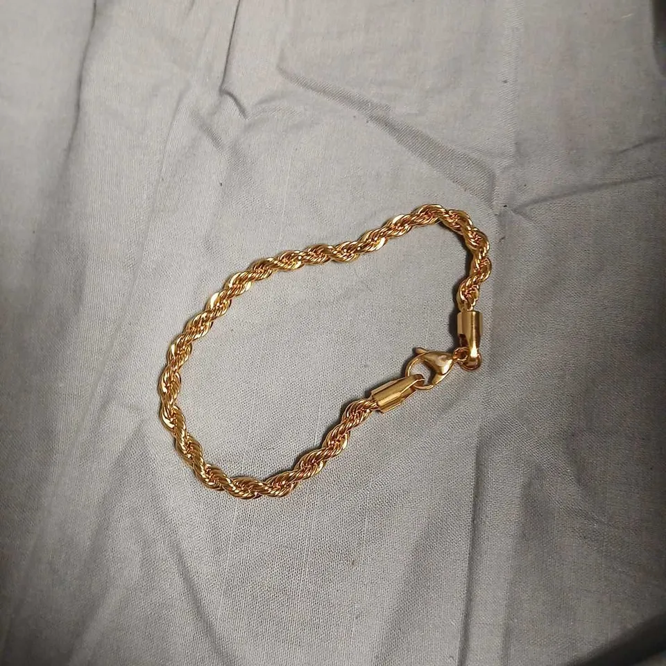 CERNUCCI GOLD-TONE ROPE CHAIN BRACELET
