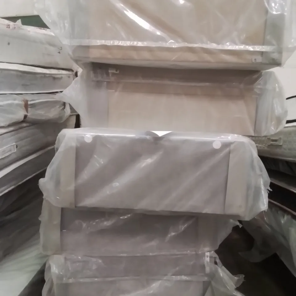 PALLET OF ASSORTED DIVEN BED BASES PARTS