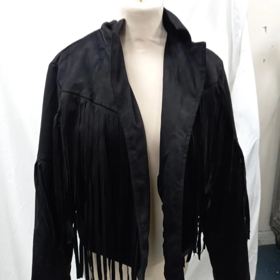 LOT OF CLOTHES APPROXIMATELY 10 TO INCLUDE JEANS, TASSEL JACKET, GREY JOGGING BOTTOMS ETC