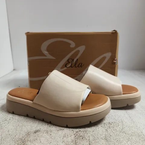BOXED PAIR OF ELLA MAYA SANDALS IN CREAM SIZE 8