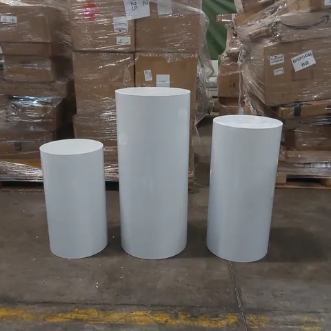 PALLET CONTAINING APPROXIMATELY 6x BOXED 3PCS  ROUND COLUMN DISPLAY PEDESTAL STAND SETS