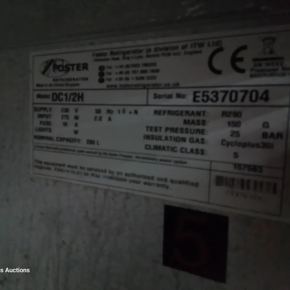 FOSTER DOUBLE DOOR COUNTER FRIDGE Model DC1/2H